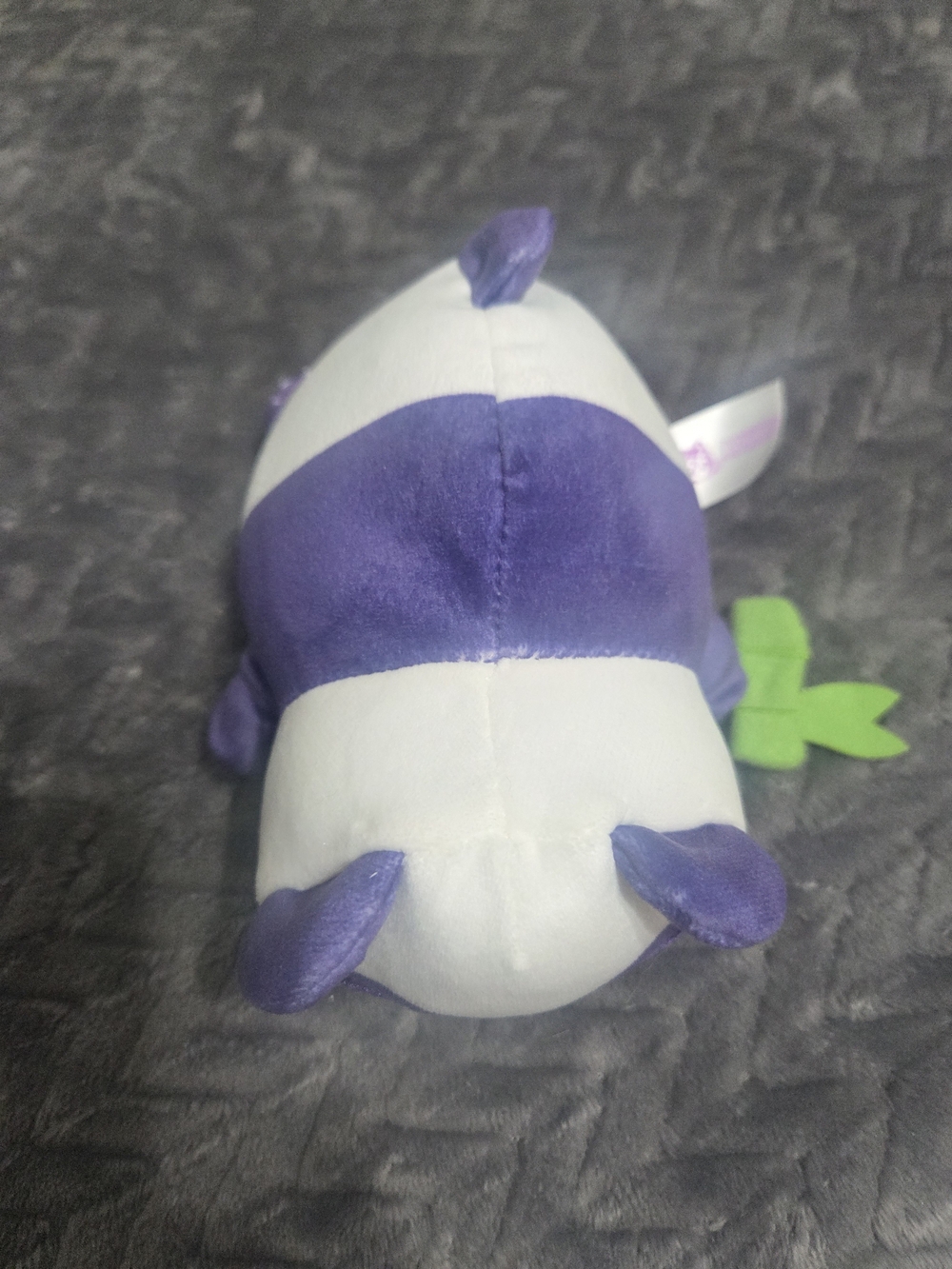 Aphmau Bamboo Panda Cat - Picture 2 of 4